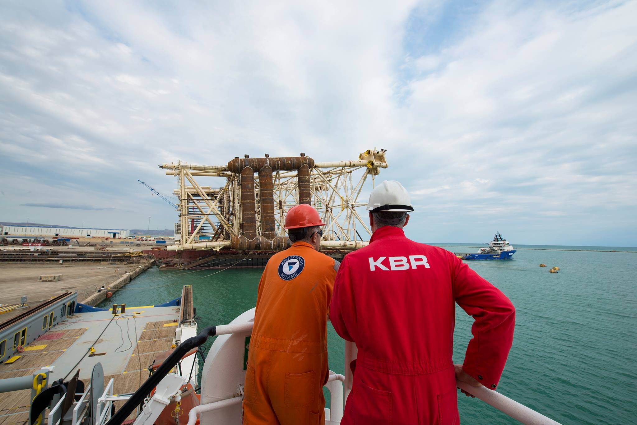 KBR profit jumps, as revenue edges down