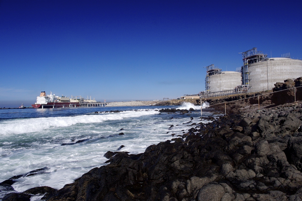 Sempra picks EPC partnership for Energía Costa Azul LNG project