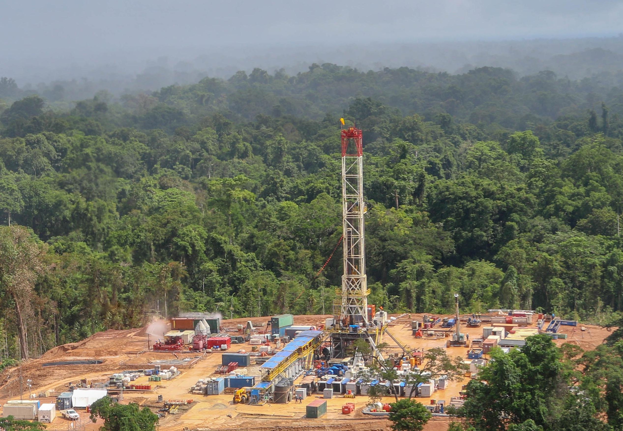 Oil Search's H1 earnings slide on earthquake impact