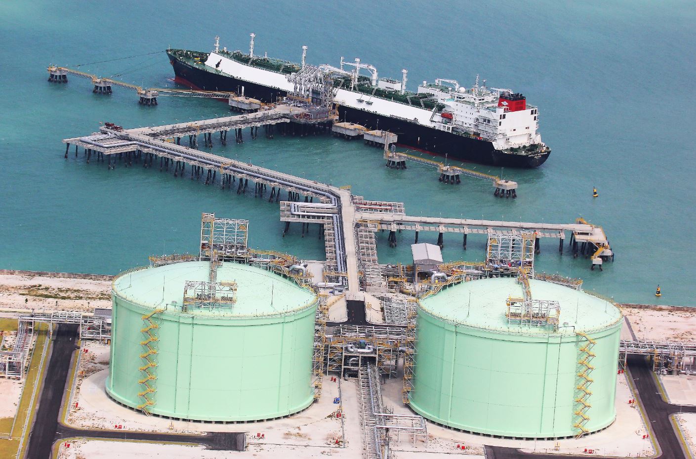 Thai power generator seeking direct LNG supplies