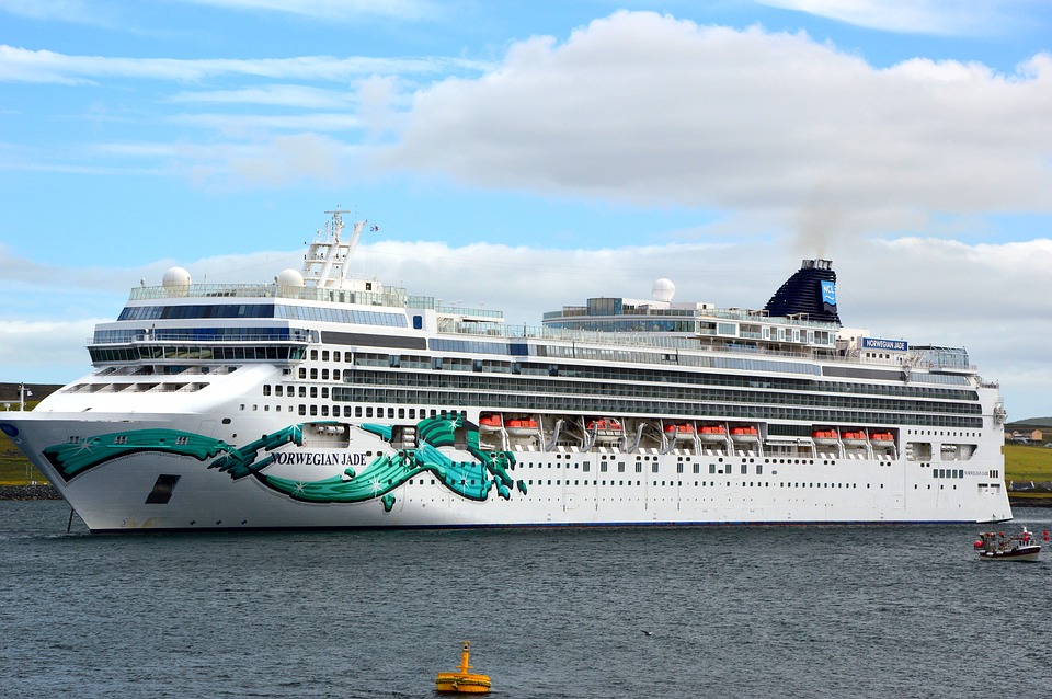 Norwegian Jade cruise ship
