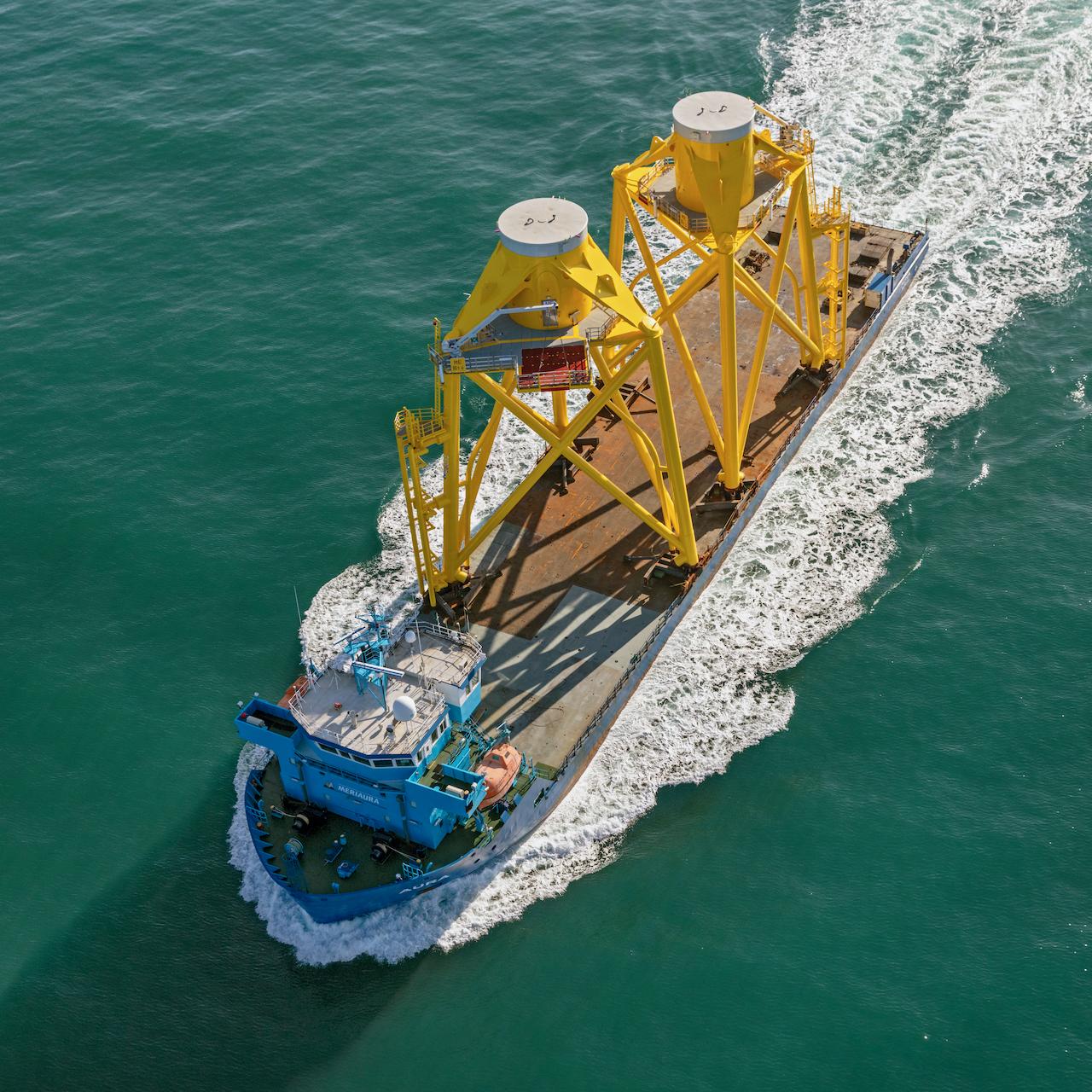 A photo of upper jacket parts sailing aboard the vessel Aura