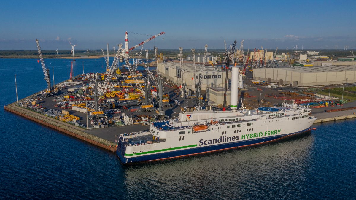Scandlines’ hybrid ferry M/V Copenhagen