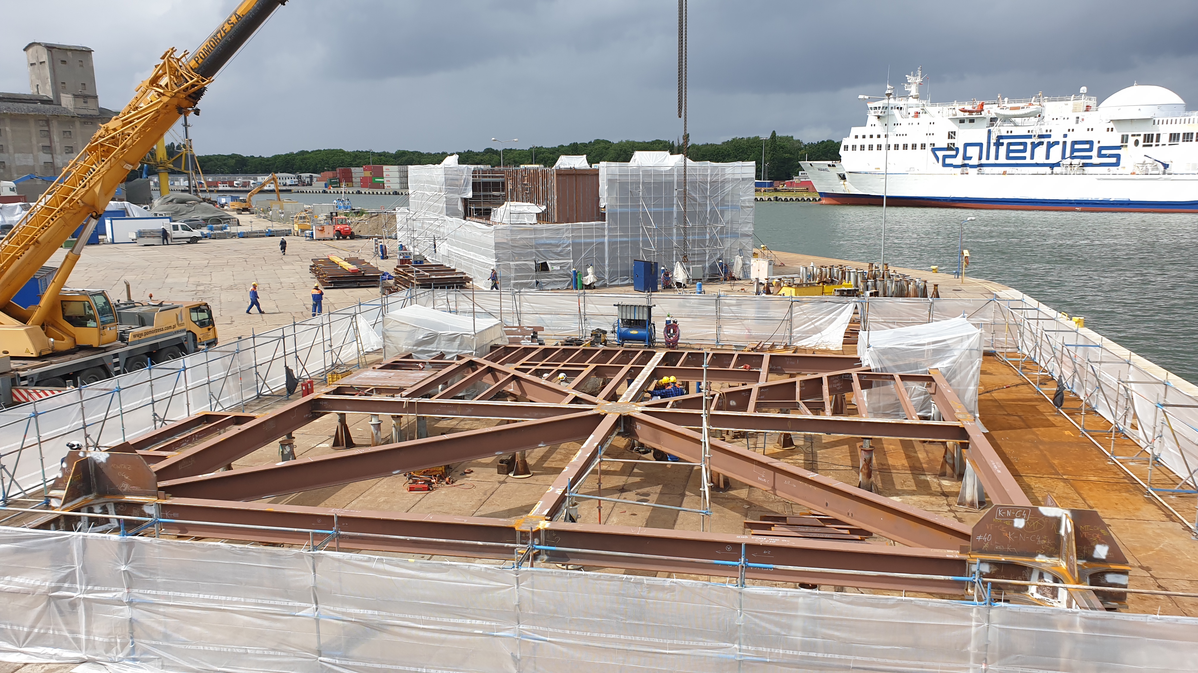 Arcadis Ost 1 offshore substation starts taking shape