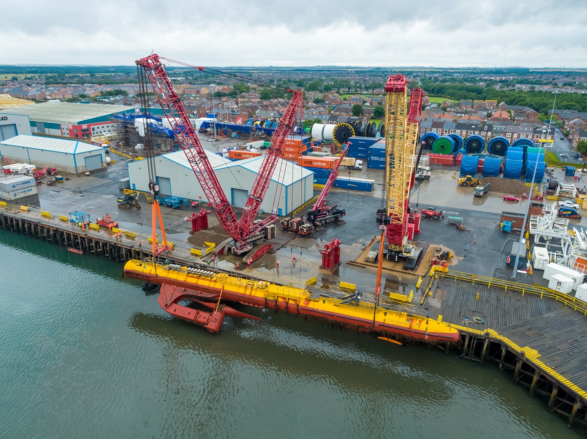 Orbital's SR2000 floating tidal turbine