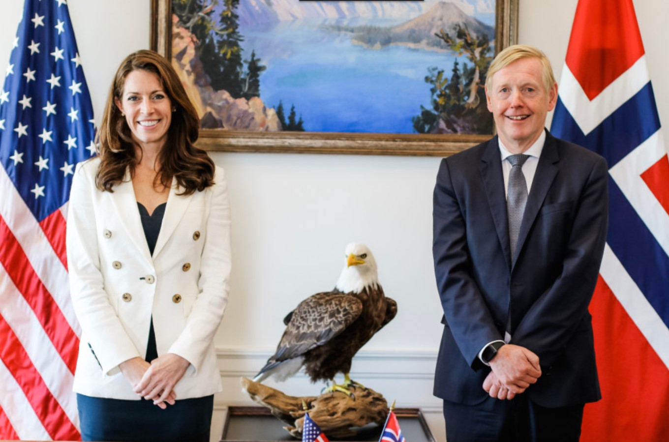 Deputy Secretary of the Interior Katharine MacGregor and Norwegian Ambassador to the U.S., Mr. Kåre R. Aas signed the agreement during a ceremony in Washington, DC. Photos: Faith Vander Voort
