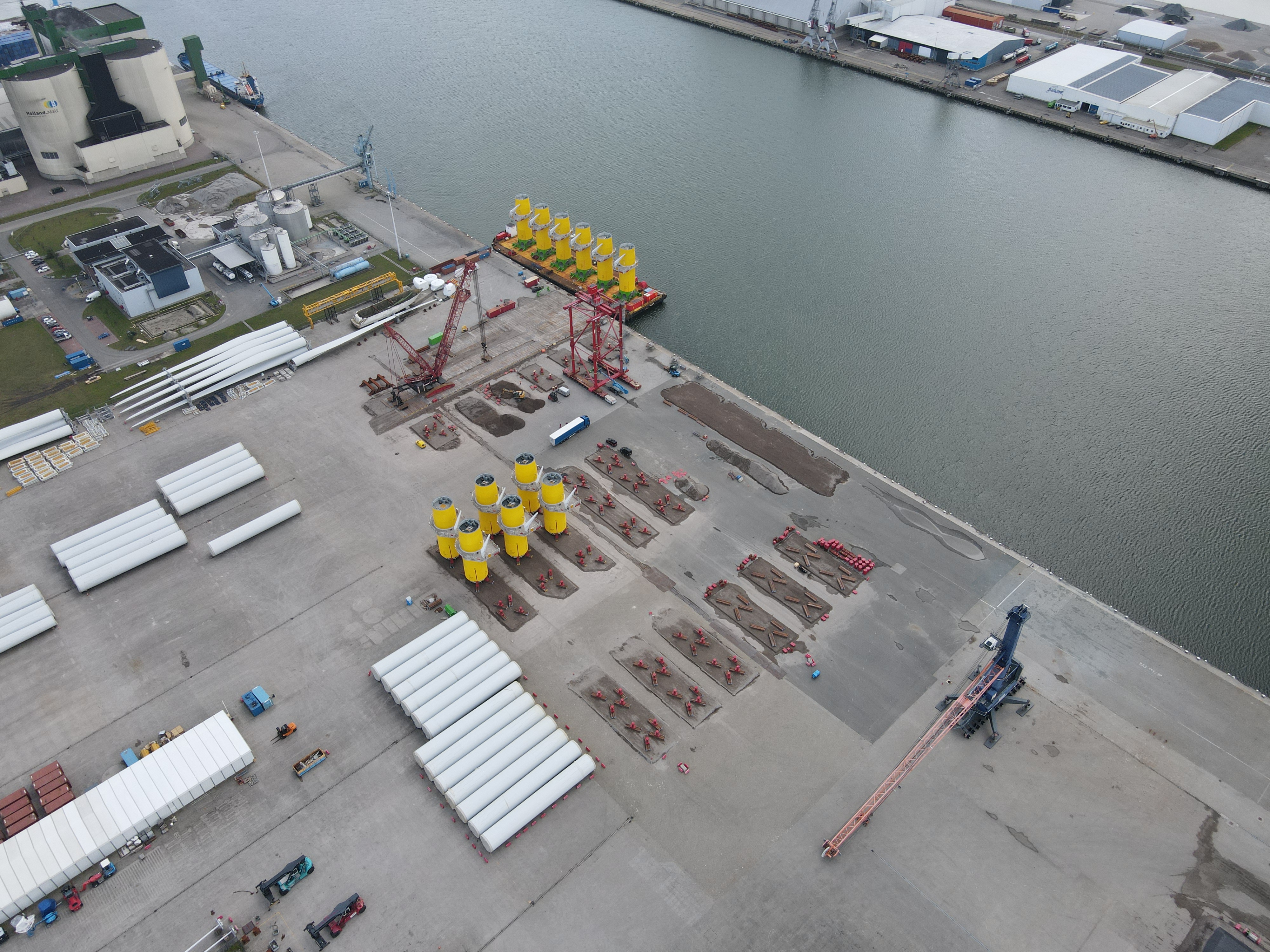 First Hornsea Two transition pieces arrive in Eemshaven