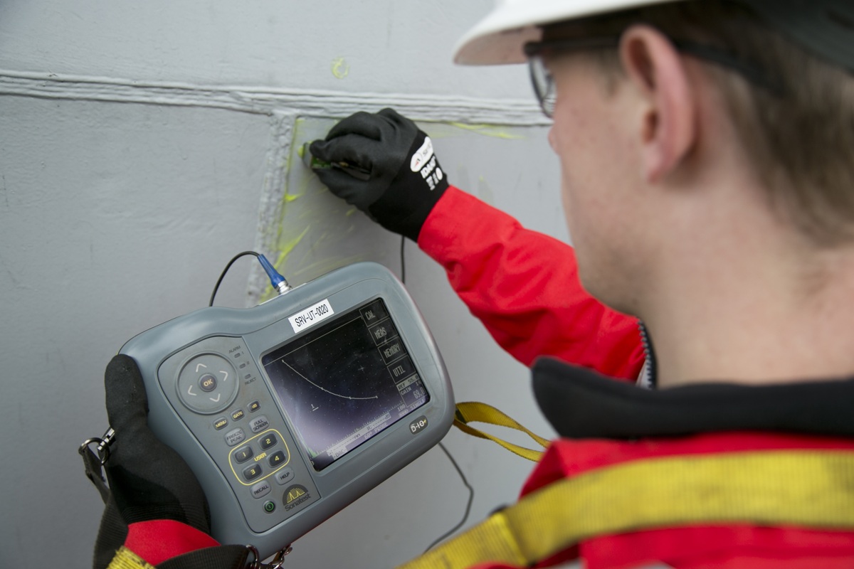 Sparrows inspector undertaking NDT inspection