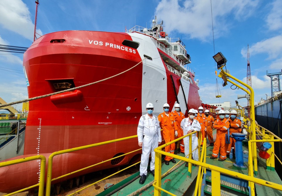 VOS Princess vessel - Vroon