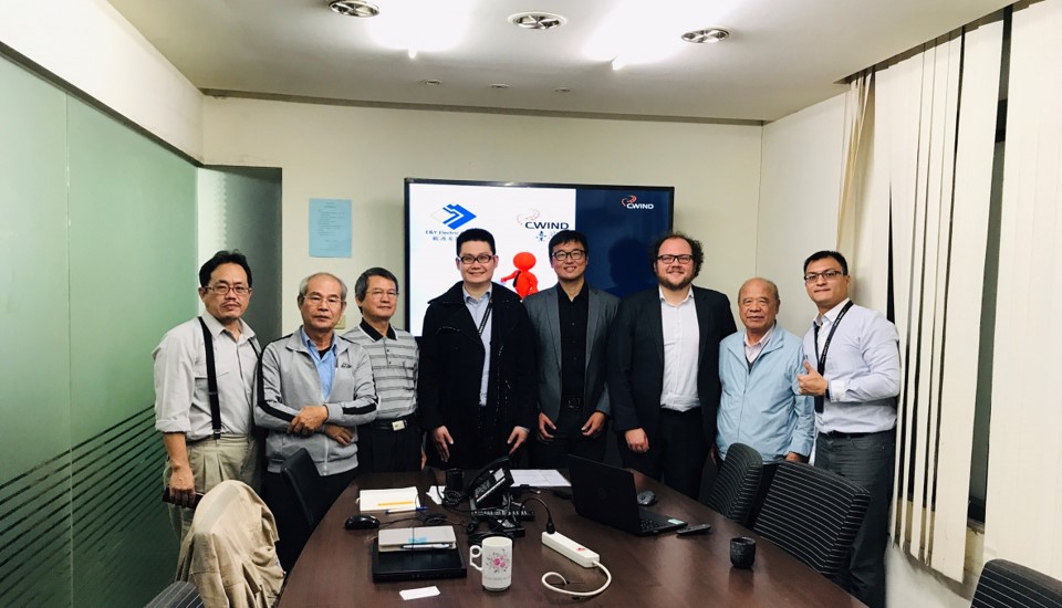 CWind Taiwan and E&Y Electronics officials at the signing of the cooperation agreement