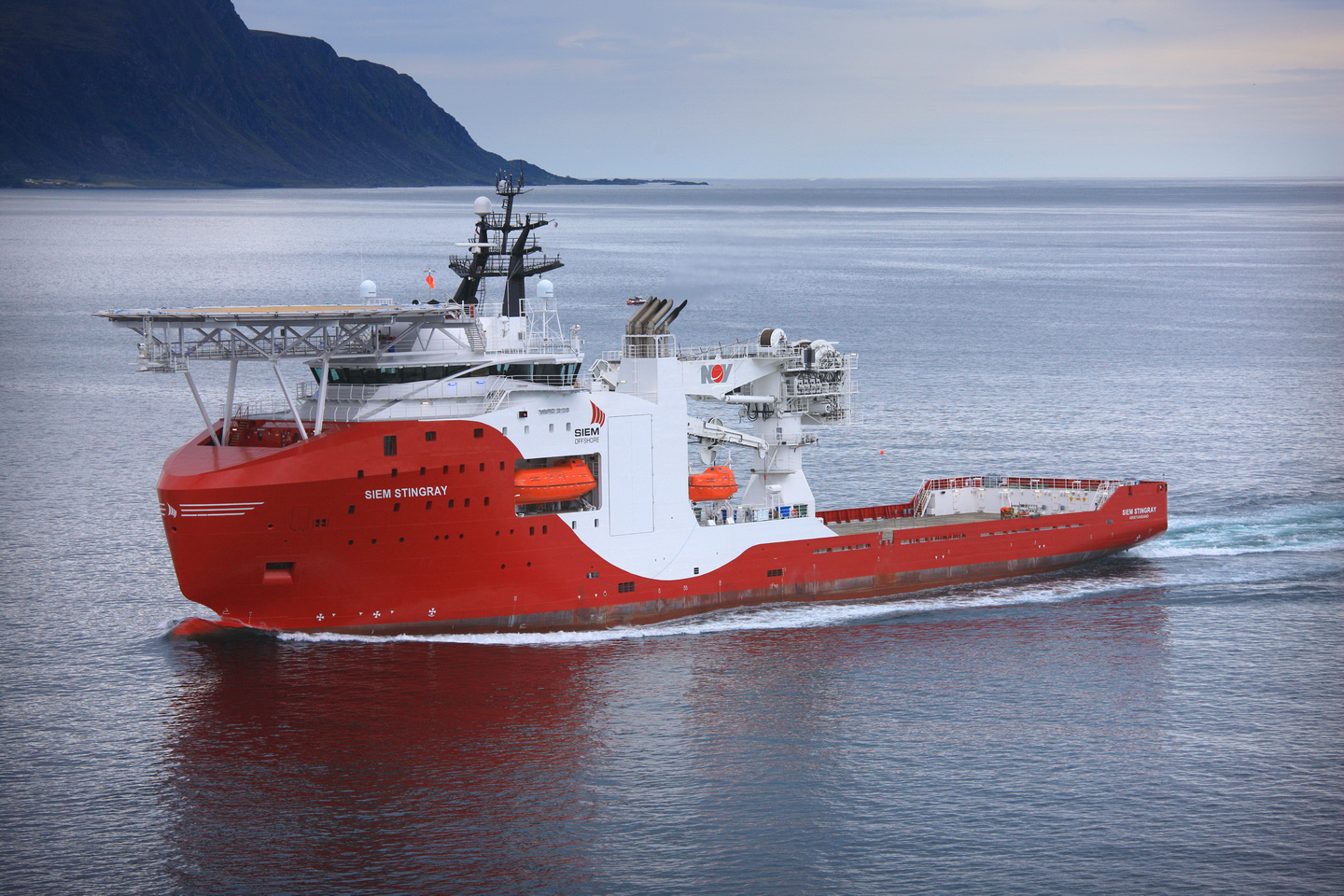 Siem vessel Siem Stingray