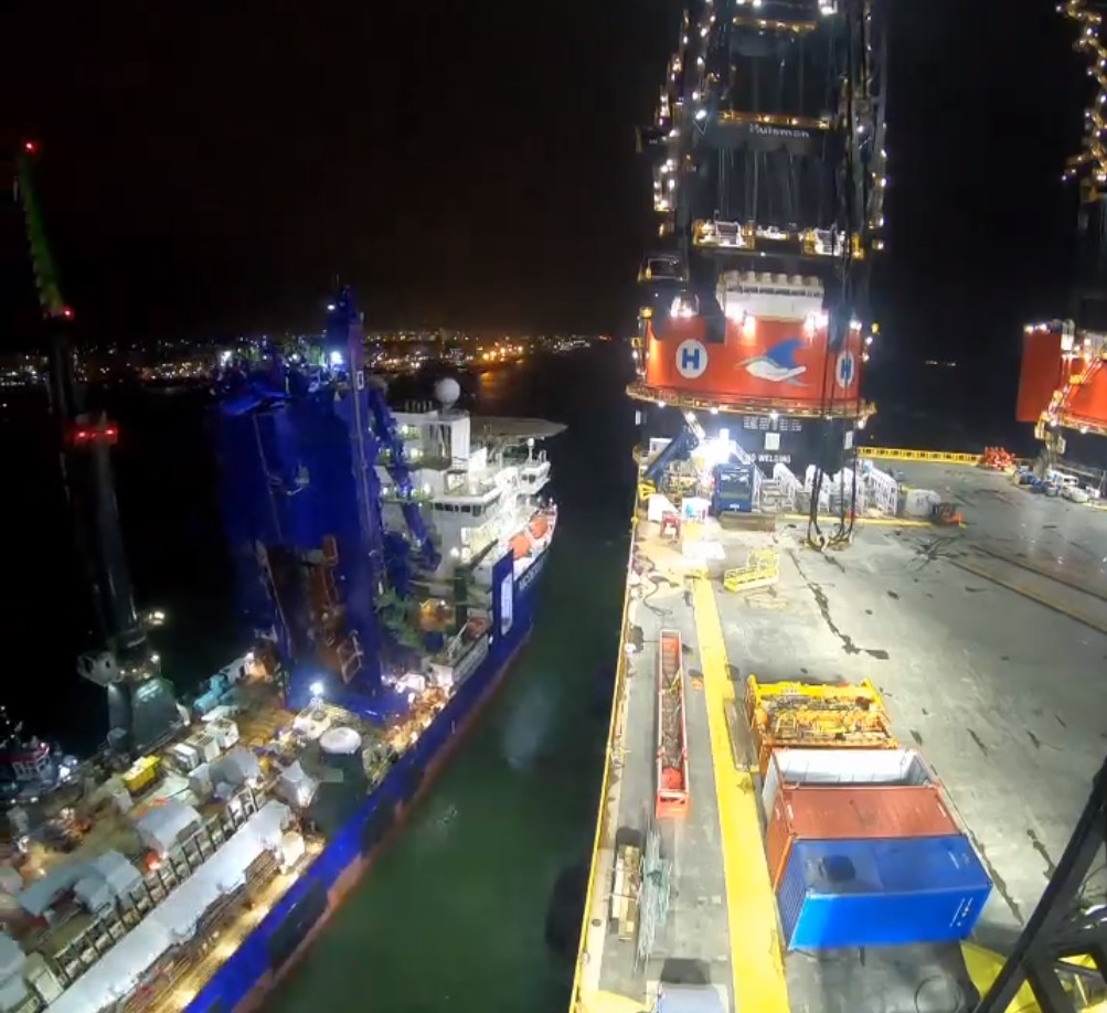 Mcdermott J-Lay vessel Amazon