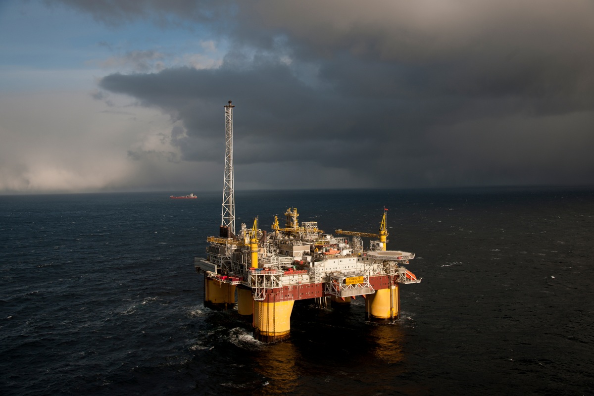 Åsgard B platform - Aker Solutions -Equinor