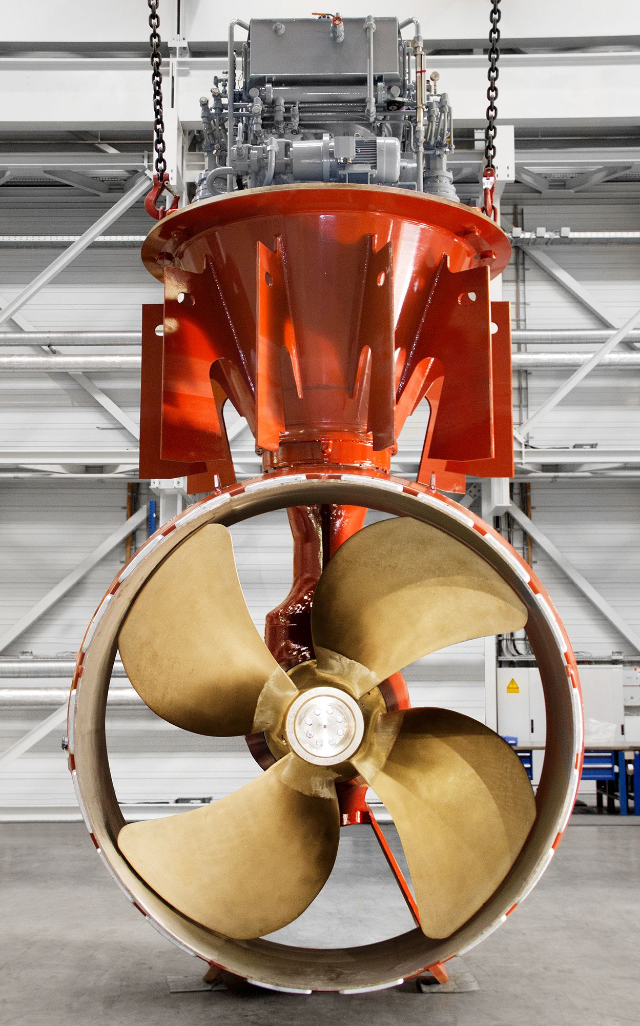 Schottel's drive system picked for the world's first LNG hybrid tug