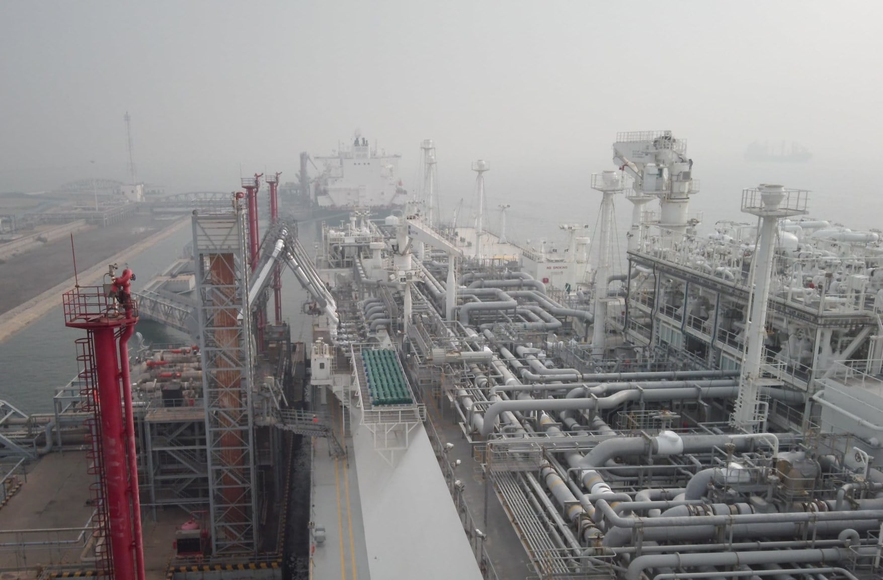Höegh LNG enters home stretch in Port Kembla FSRU talks