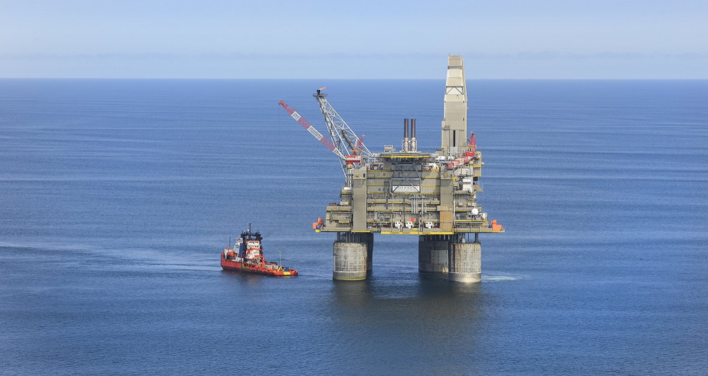 PA-B platform - Sakhalin Energy