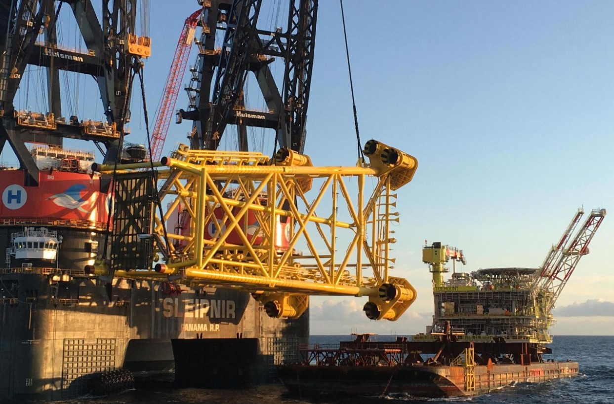 Sleipnir vessel lifting Tolmount jacket