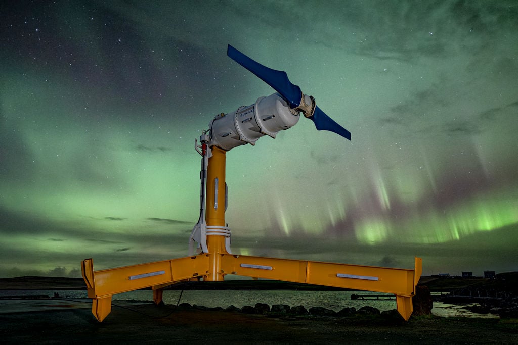 Photo showing Nova's tidal turbine (Courtesy of Nova Innovation)