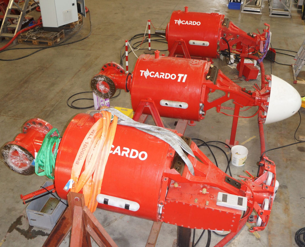 Photo showing T1 tidal turbines to be featured on Subhub device (Courtesy of QED Naval)