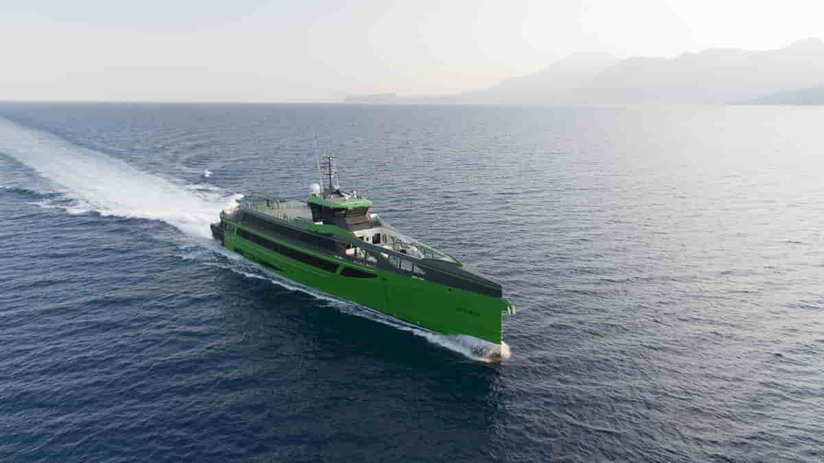 Damen fast crew supplier