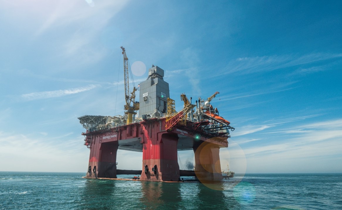 Deepsea Yantai rig - Neptune