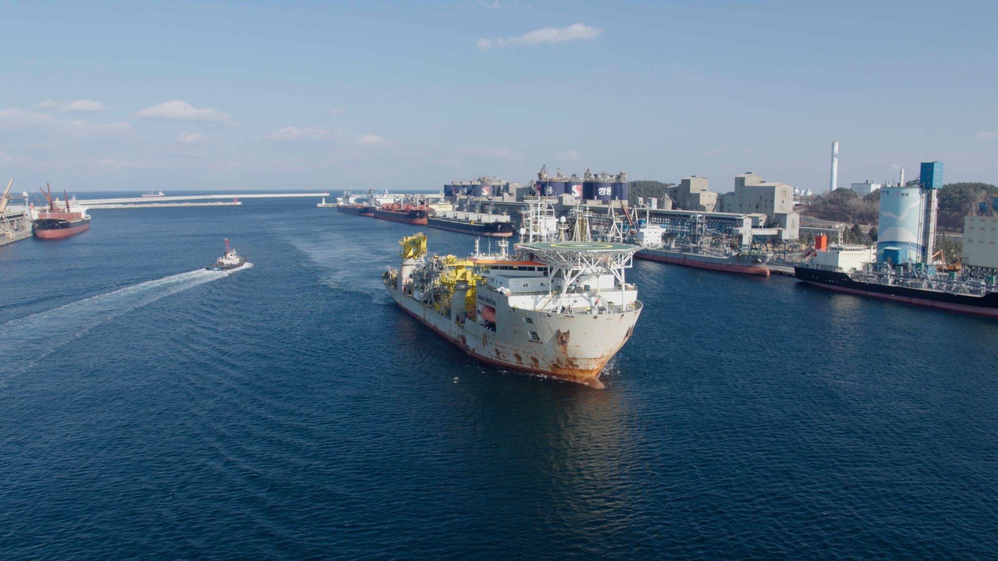 A photo of the CLV Isaac Newton