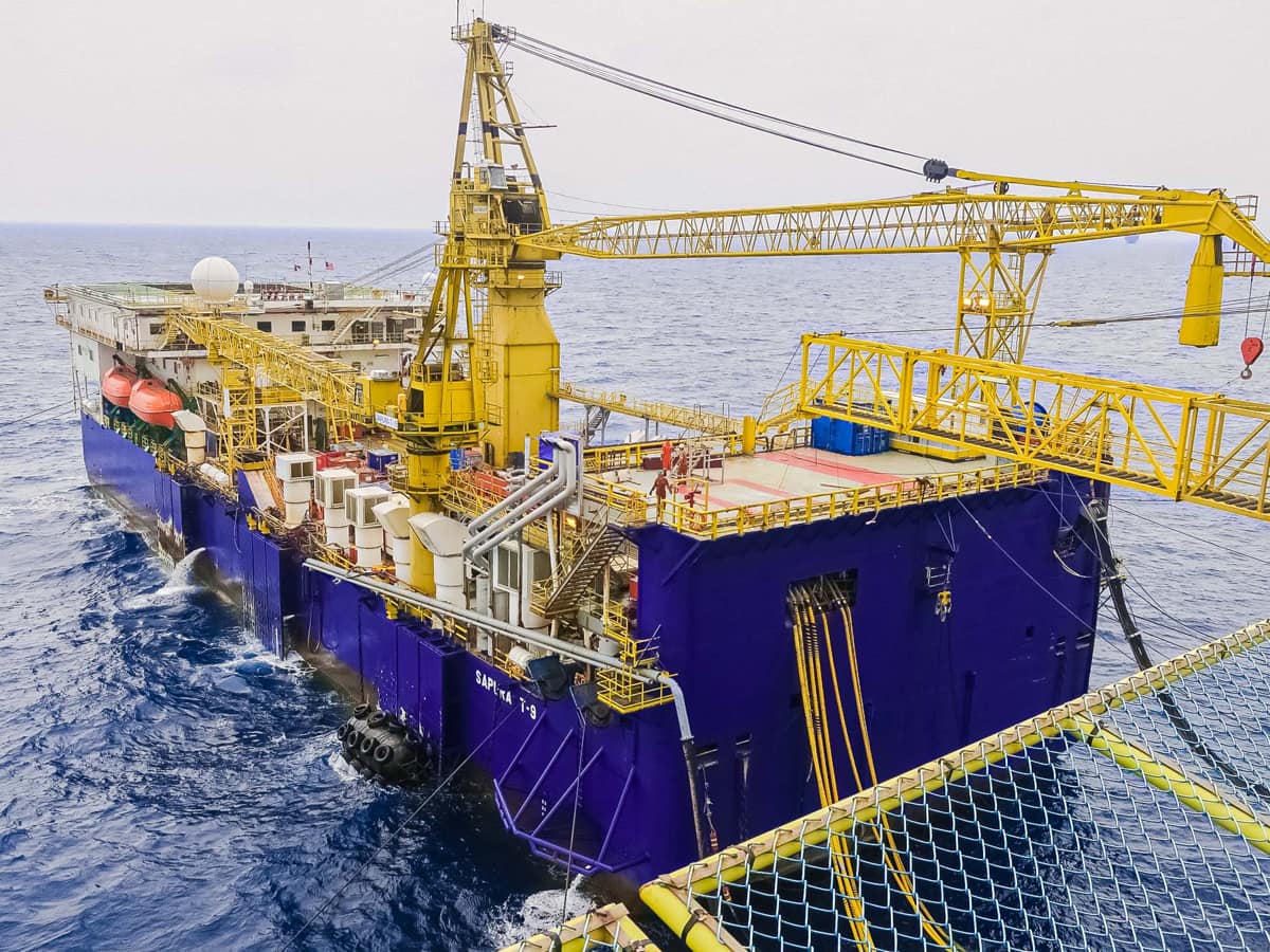 Sapura T-9 tender assist rig