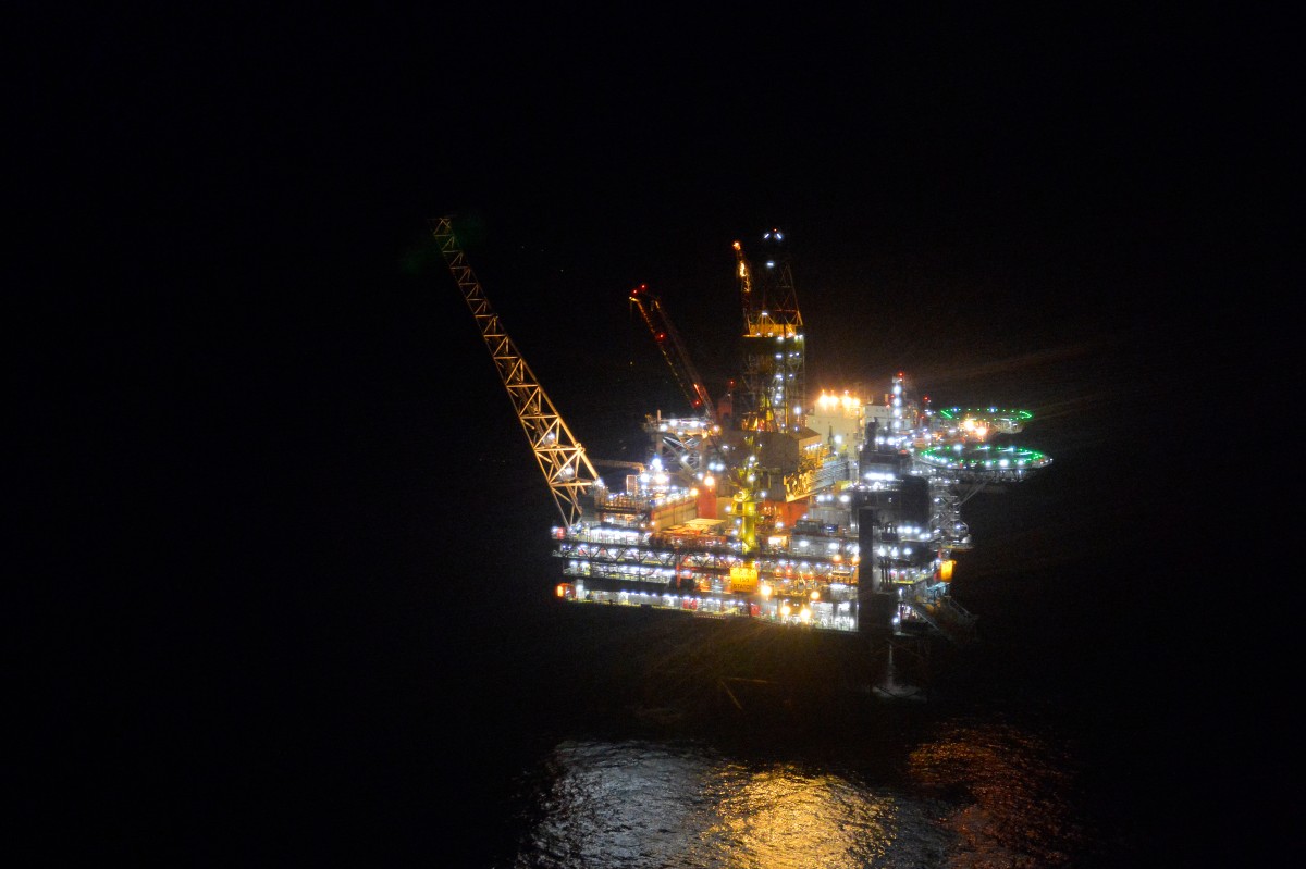 Norwegian govt puts an end to offshore workers’ strike to avoid further loss of output