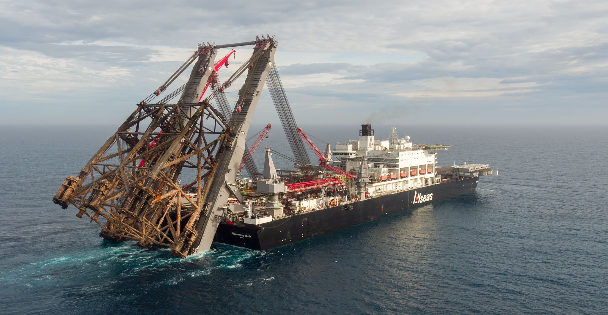 Pioneering Spirit completes Gyda platform removal