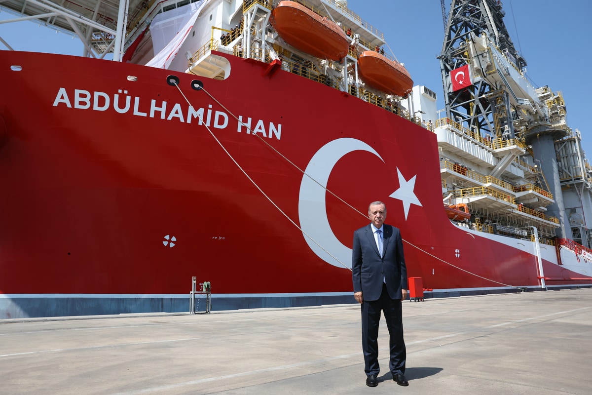 Abdülhamid Han drillship