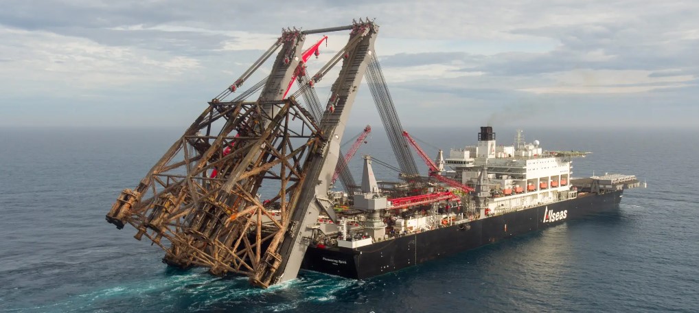 Pioneering Spirit vessel - Allseas