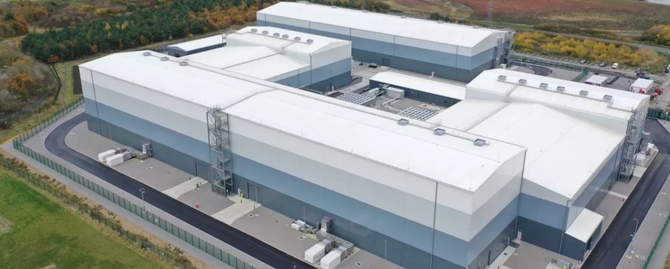 Hitachi Energy hands over North Sea Link