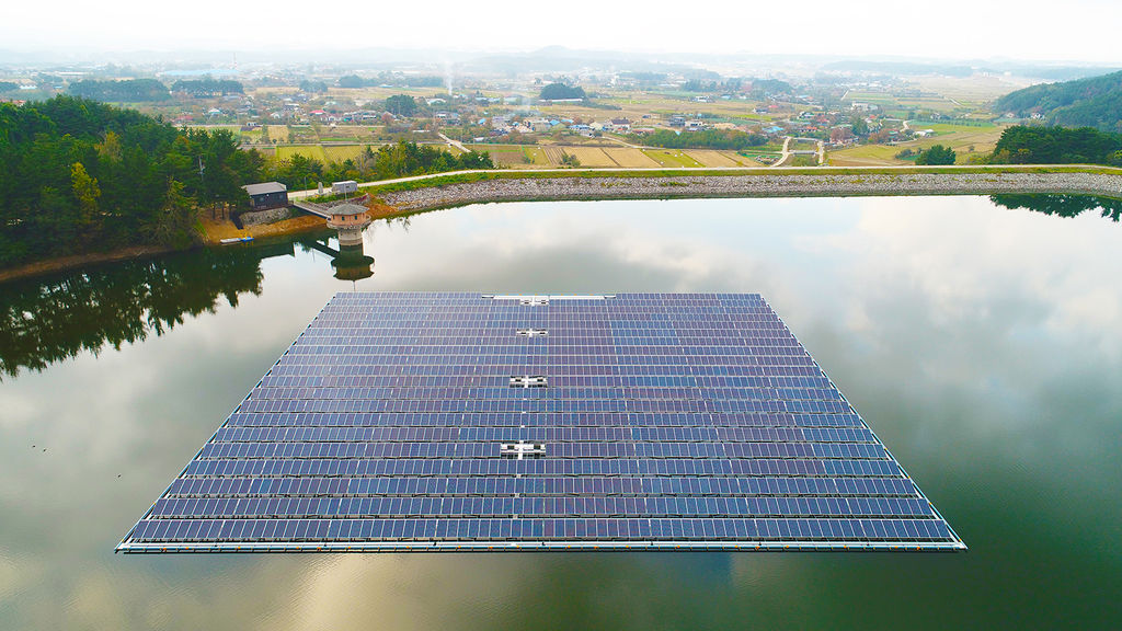 Illustration/Floating solar park (Courtesy of Seaflex)