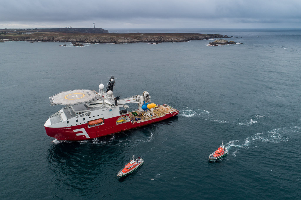 Illustration/The installation of D10 tidal turbine on one of the earlier test campaigns (Courtesy of Sabella)