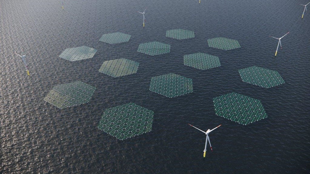 In 2050 zet Nederland in op offshore energiecentrales, meer drijvende zonne-energie en hergebruik van gasleidingen om op zee waterstof te produceren.
