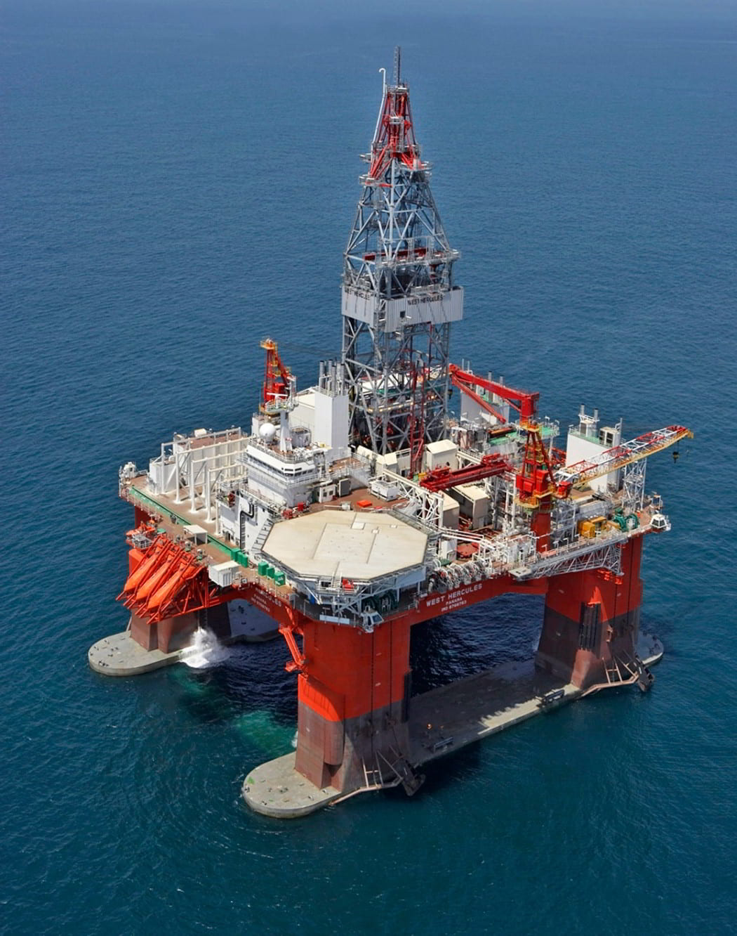 ExxonMobil hires Odfjell rig for work in Canada