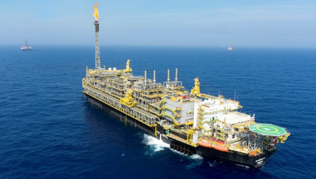 Petrobras and CNOOC ink another deal for Búzios field