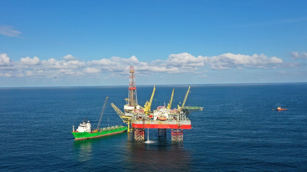Rig moves to fourth well in Black Sea drilling campaign