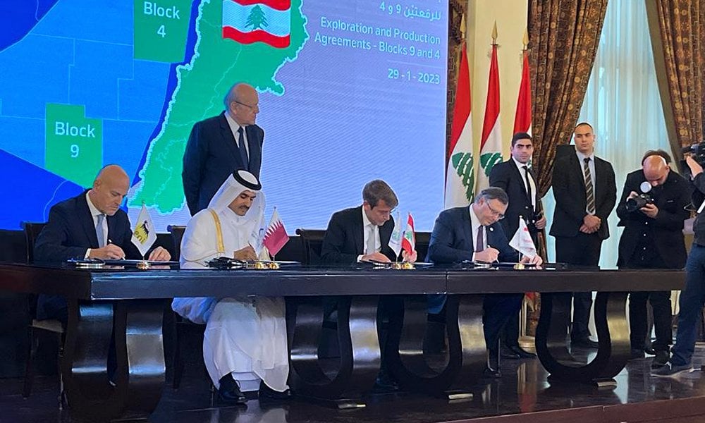 Signing ceremony; Source: Eni