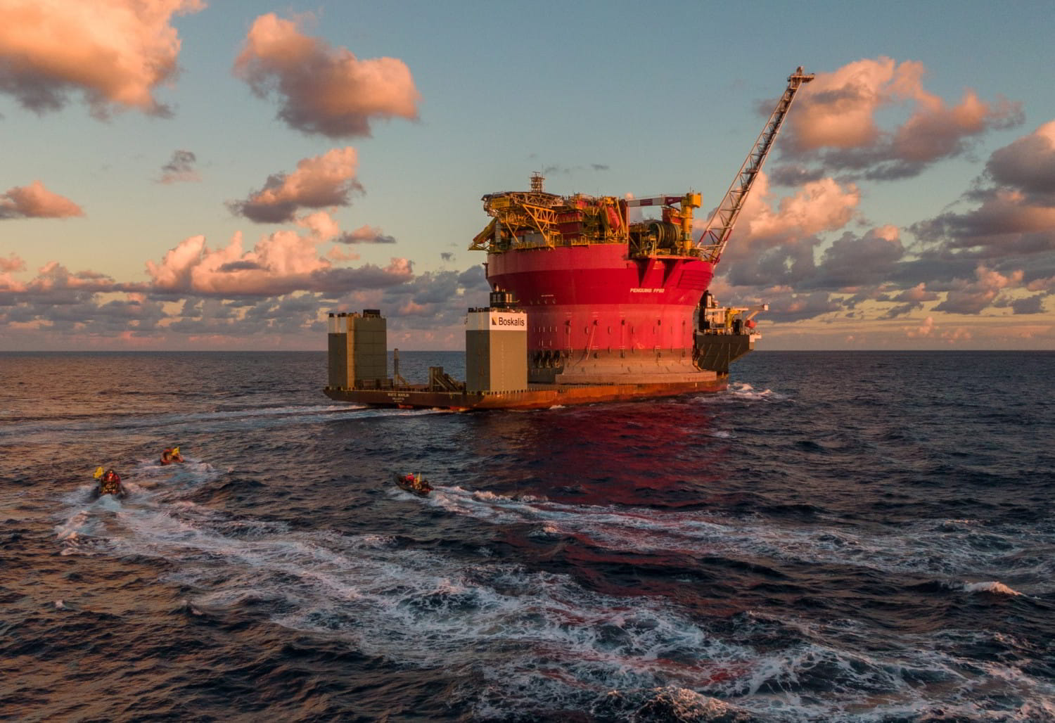 Penguins FPSO; Credit: Chris J Ratcliffe; Source: Greenpeace