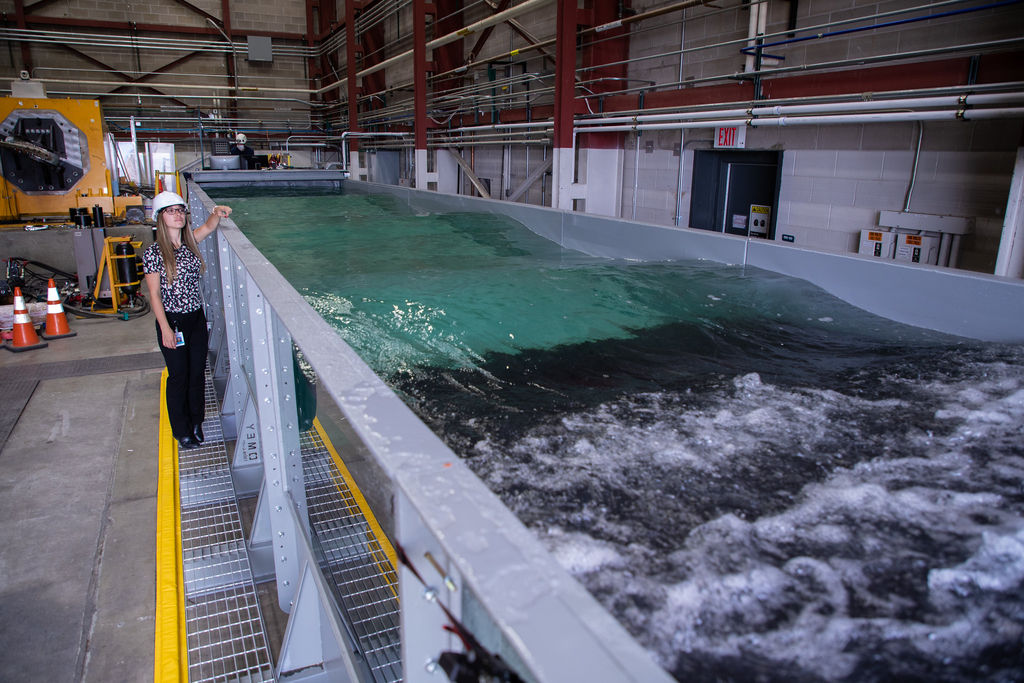 Illustration/ The wave tank facilities on NREL Flatirons Campus (Courtesy of US DOE/Photo by Joe DelNero/NREL)