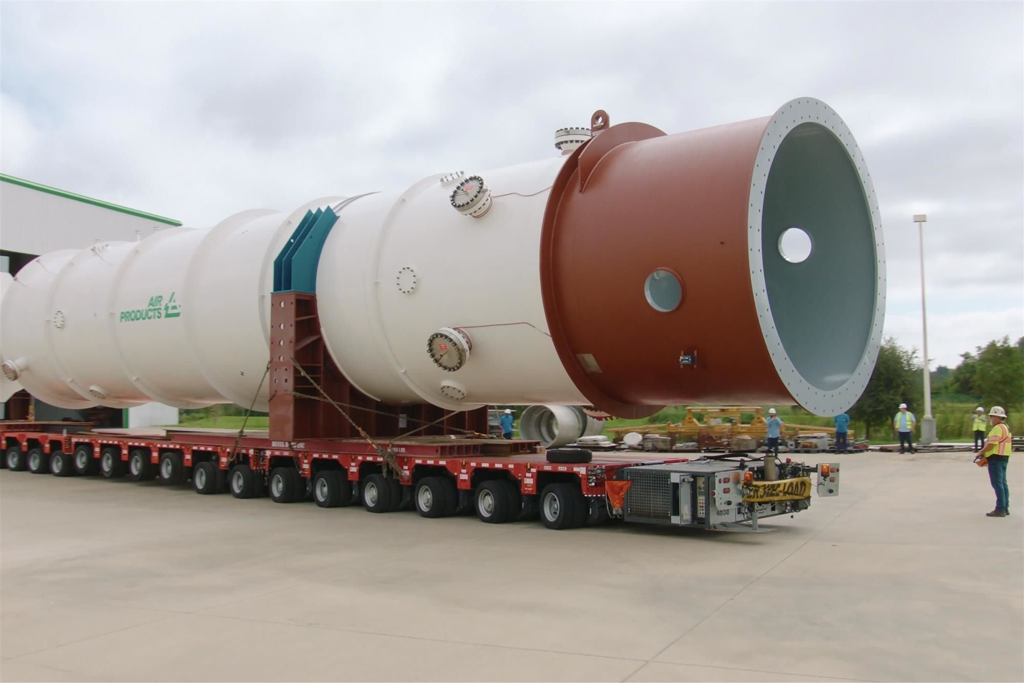 Air Products' technology and equipment selected for Chinese electric-driven LNG project