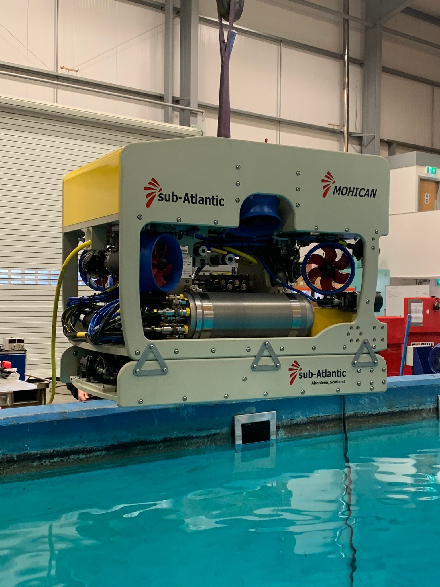 Canadian university acquires electric observation-class ROV