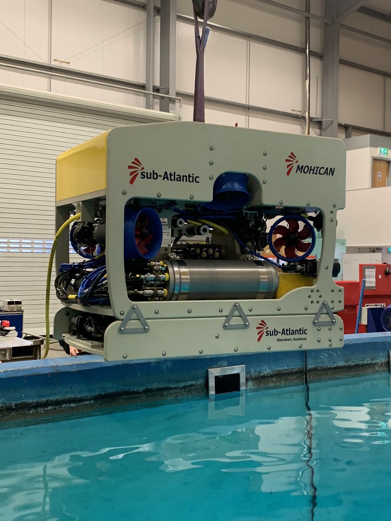 Canadian university acquires electric observation-class ROV