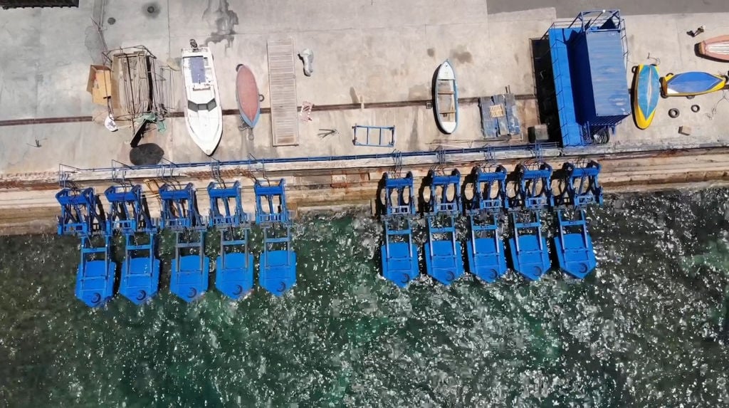 The ‘EWP-EDF One’ wave energy plant in Tel Aviv, Israel (Courtesy of Eco Wave Power)