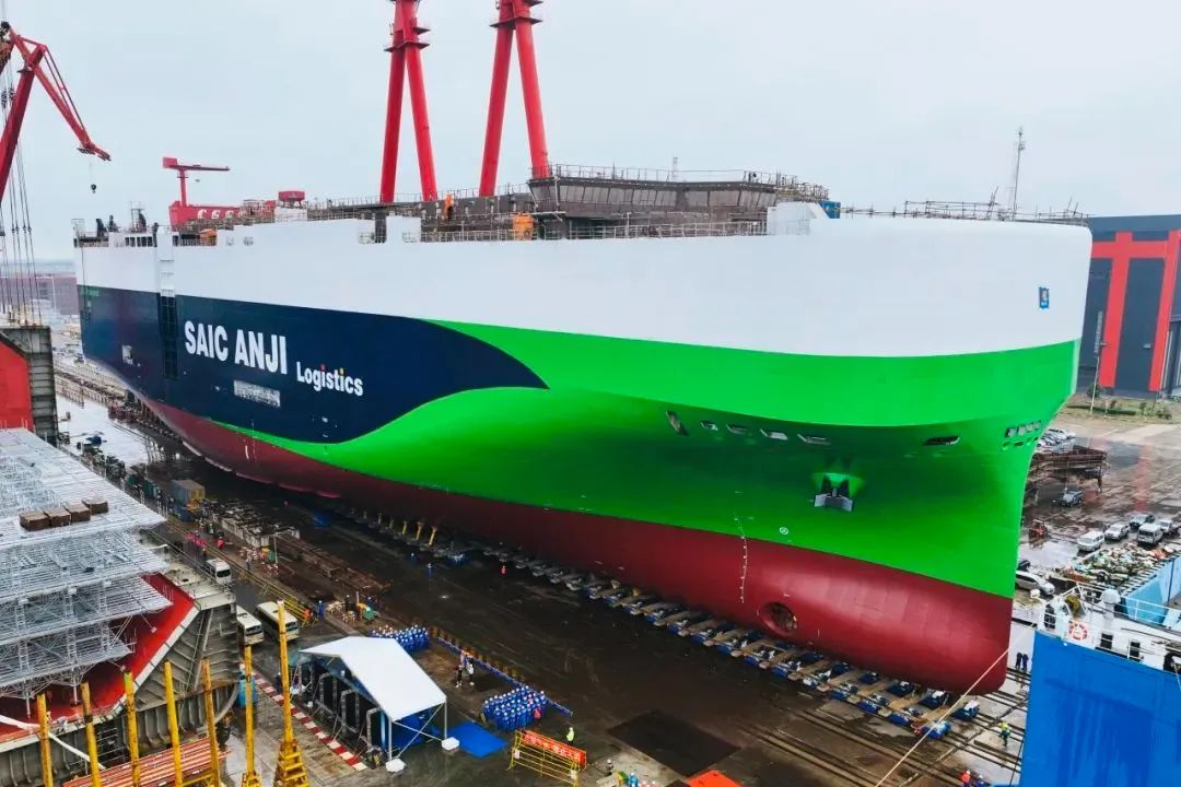 saic Anji dual-fuel LNG car carrier