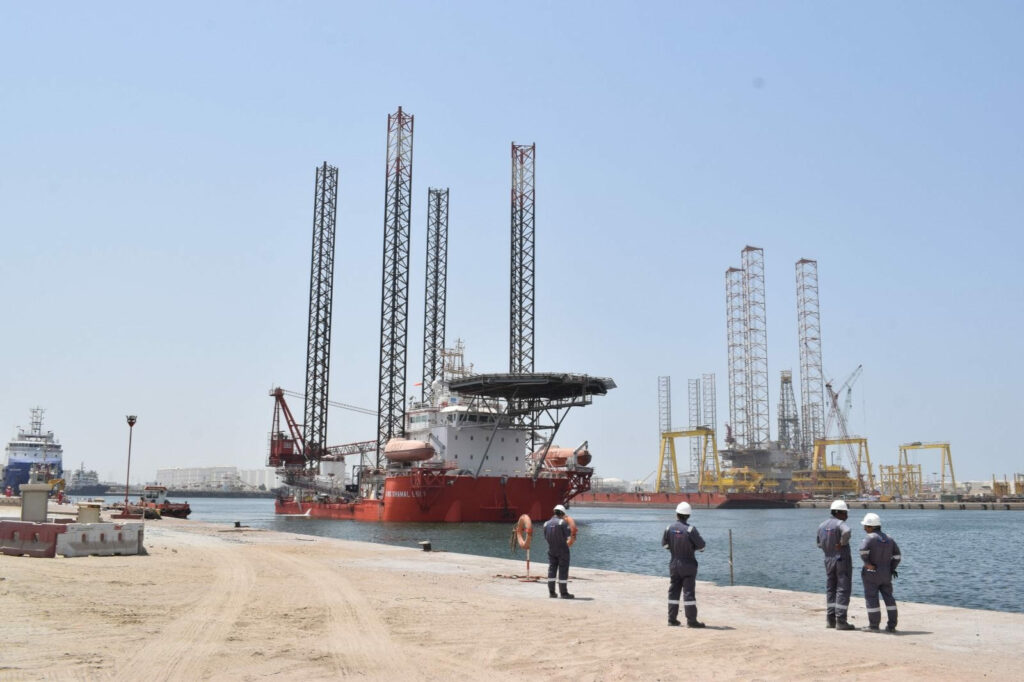 Arrival of GMS Shamal to Hamriyah Freezone shipyard; Source: Ocean Oilfield 