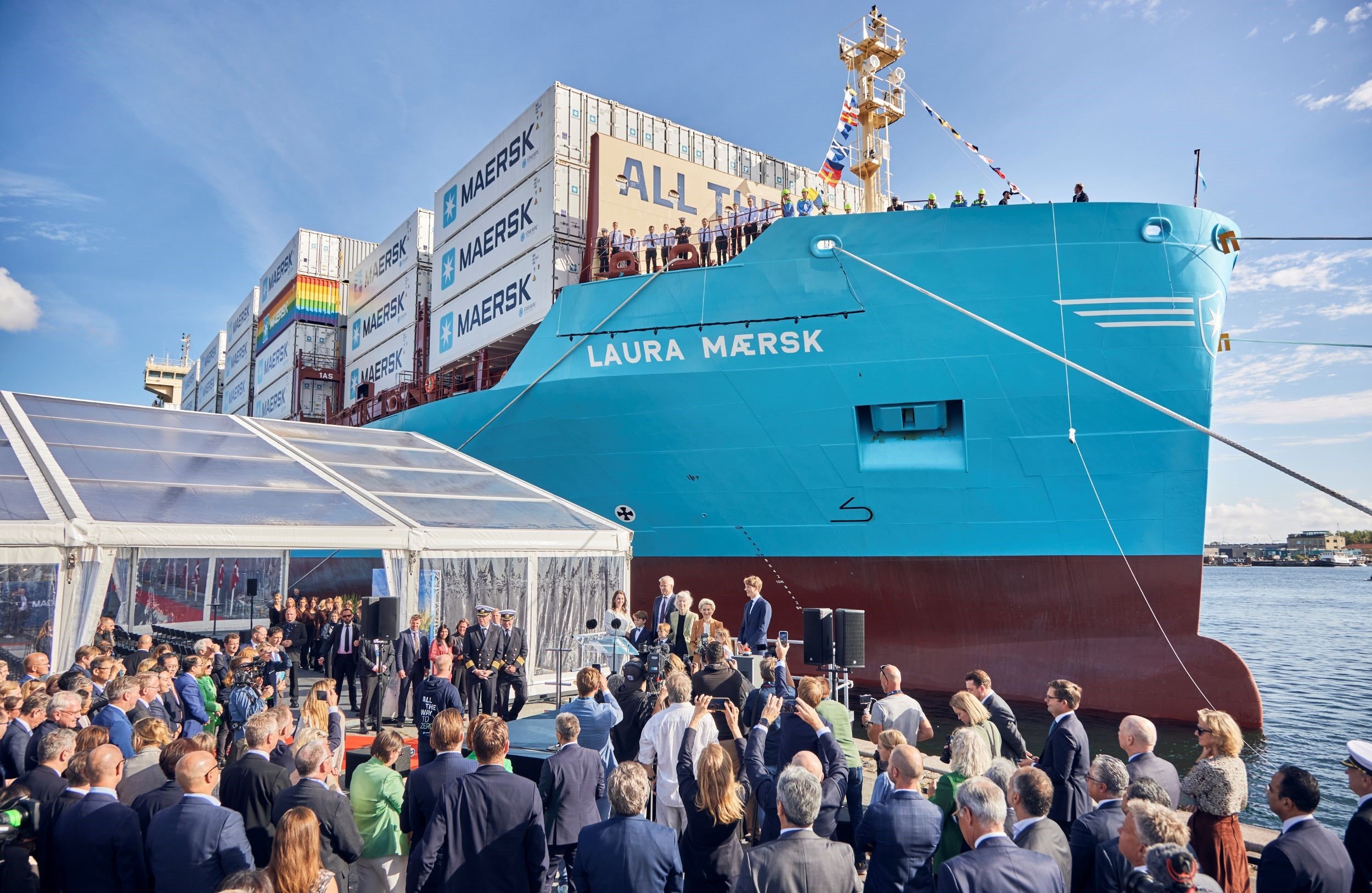 Laura Maersk