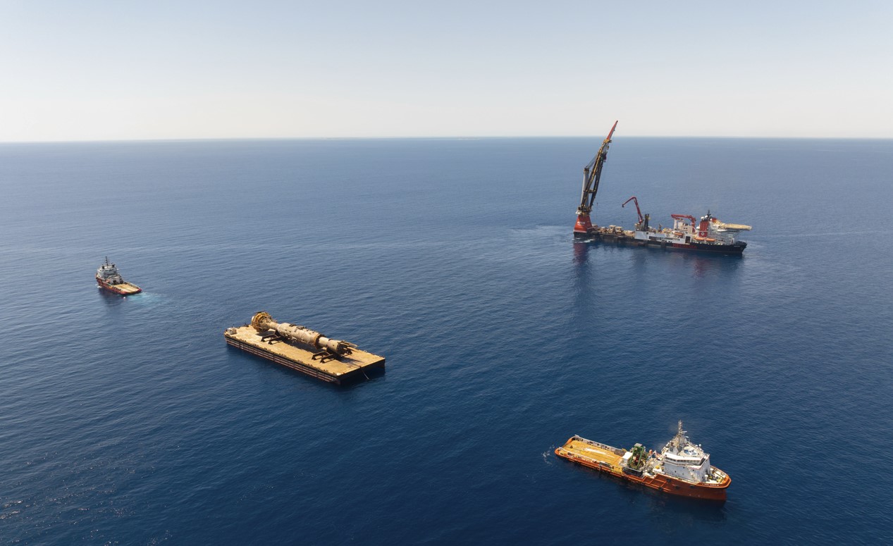 World-first as Woodside removes riser turret mooring from Australian ...