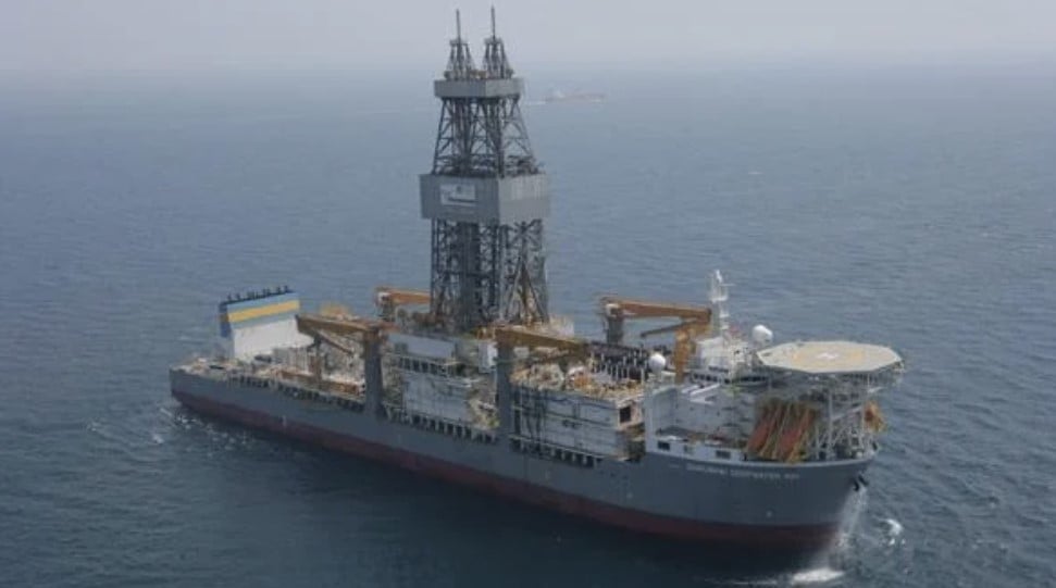 $745 million worth of contracts for three Transocean drillships
